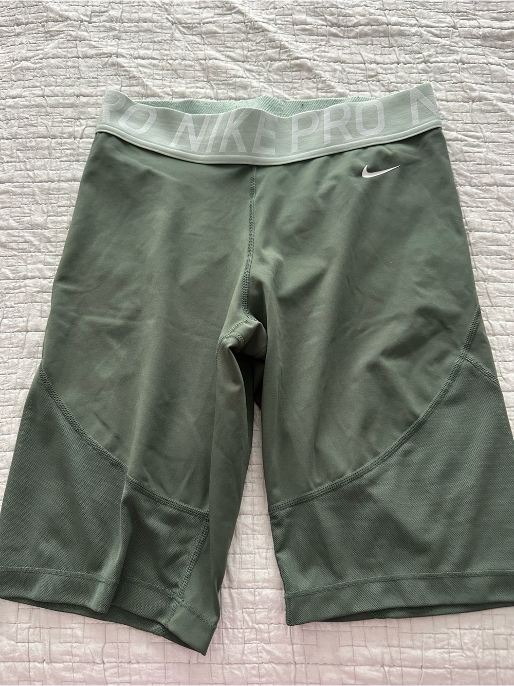 Nike Pro Olive Green Women's Bike Shorts with White Swoosh